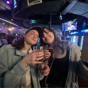 Meet your Posher, Cierra